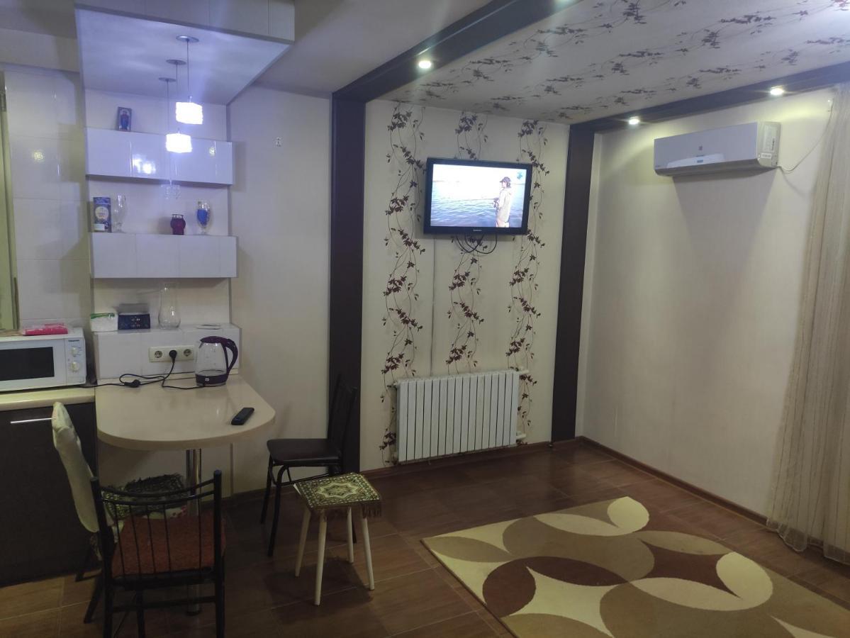 Eaa Apartment ตีรัสปอล ภายนอก รูปภาพ